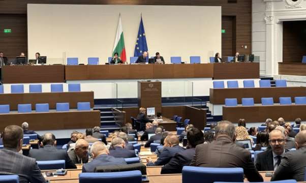 60 хиляди евро за Украйна одобри Народното събрание Това е