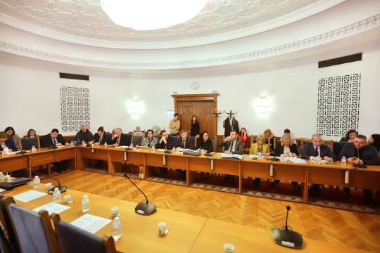 Правната комисия в парламента гласува на второ четене промените в
