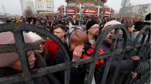 Повече от 100 души са били арестувани в 20 руски