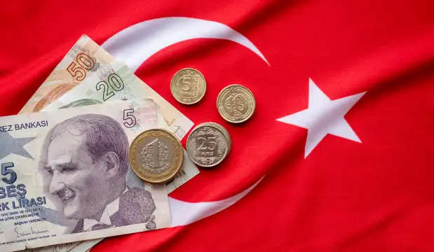 Годишната инфлация в Турция отново се повиши през февруари достигайки