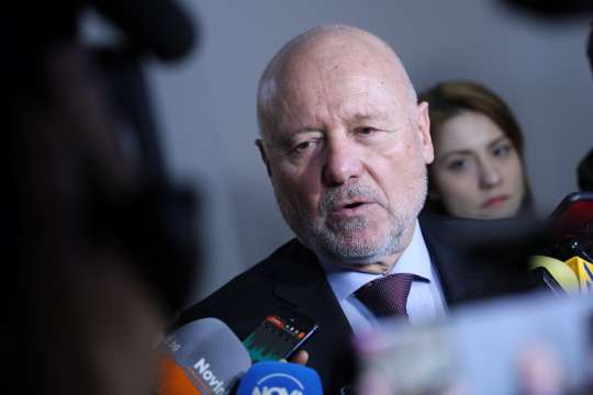 Министърът на отбраната в оставка Тодор Тагарев заяви че е