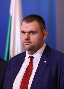 Председателят на ДПС Делян Пеевски отправи поздрав към мюсюлманите в