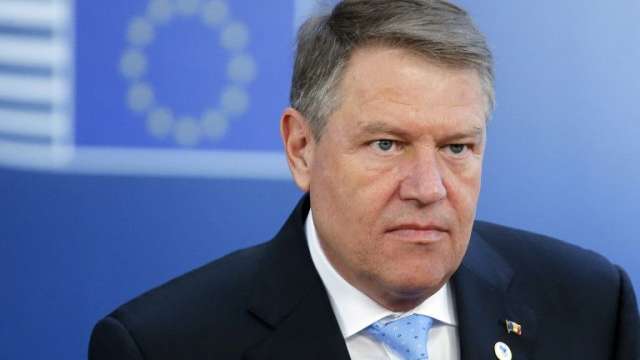 Президентът на Румъния Клаус Йоханис обяви кандидатурата си за генерален
