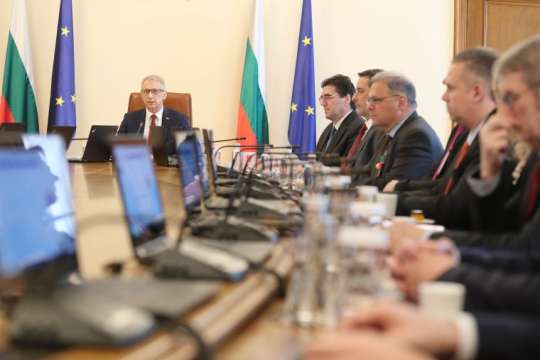 Кабинетът в оставка ще определи зам управител за България в Европейската