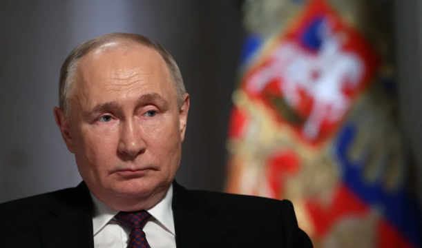 Владимир Путин даде дълго интервю на телевизионния водещ Дмитрий Кисельов