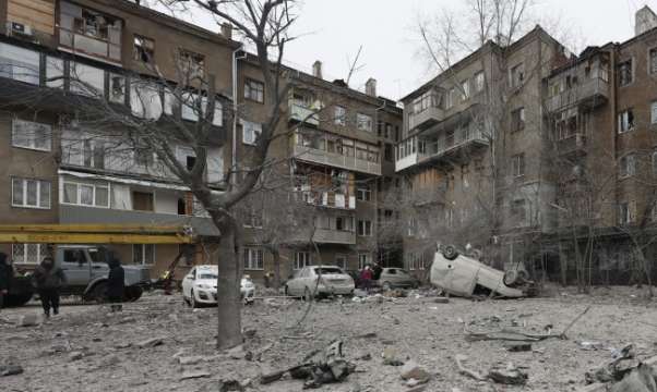 Украйна съобщи че руски обстрел е убил трима души и