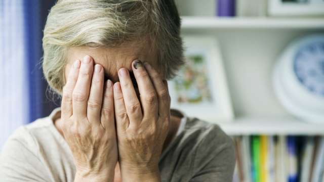 Възрастна жена е станала жертва на домашно насилие от страна