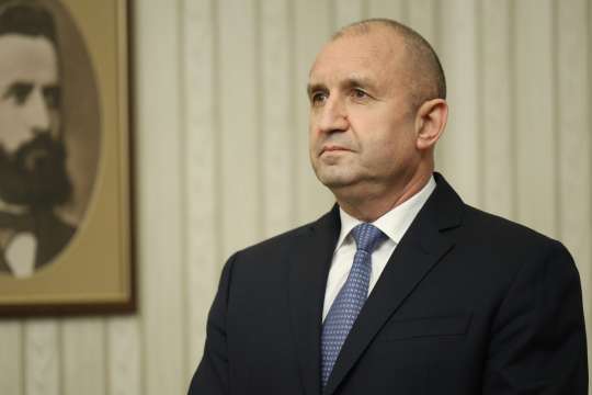 Държавният глава Румен Радев изразява съболезнования на семейството близките и