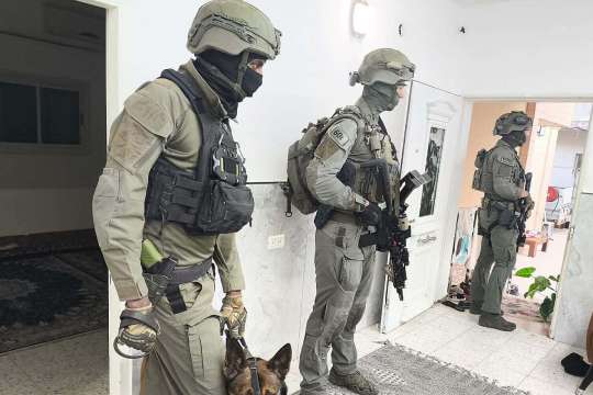 Израелските сили за сигурност арестуваха сестра на лидера на Хамас
