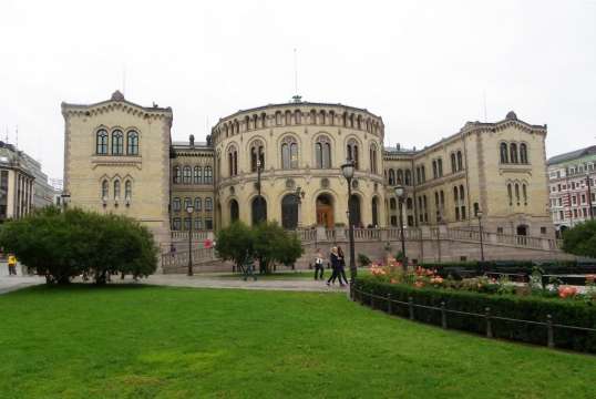 Бомбена заплаха е получена в парламента на Норвегия в сряда