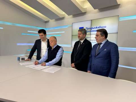 Лидерите на Продължаваме промяната и Демократична България продължават своето сътрудничество