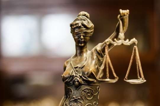 Варненският апелативен съд потвърди присъда доживотен затвор на мъж за