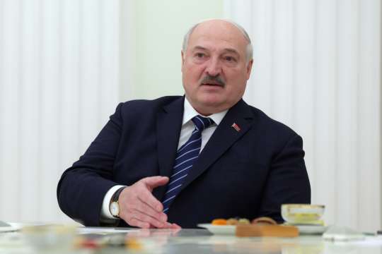 Лидерът на Беларус Александър Лукашенко предупреди за ядрен апокалипсис ако