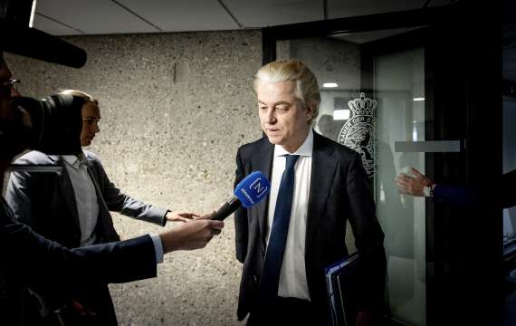 Нидерландският националист Герт Вилдерс е близо до сключване на сделка