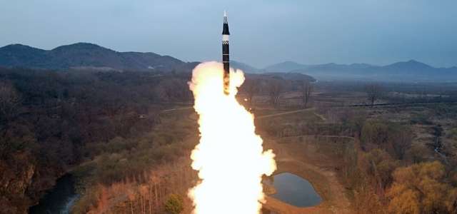 Северна Корея е изстреляла няколко балистични ракети с малък обсег