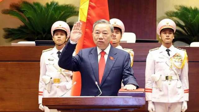 Националното събрание на Виетнам избра министъра на обществената сигурност То
