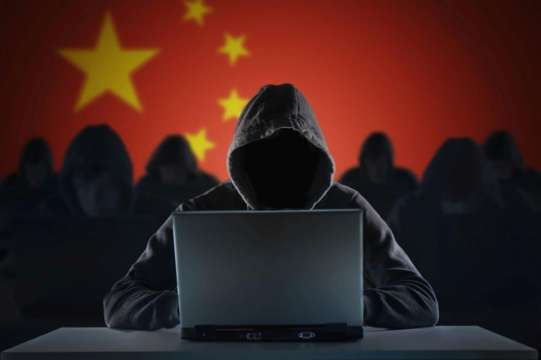 Пекин обвини британската служба за външно разузнаване MI6 във вербуване на двама