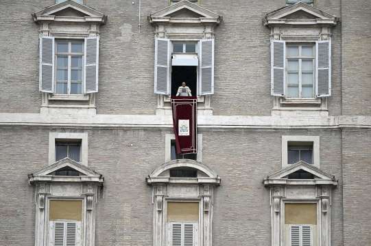 Главният отговорник на Ватикана за миграцията и социалната справедливост призова