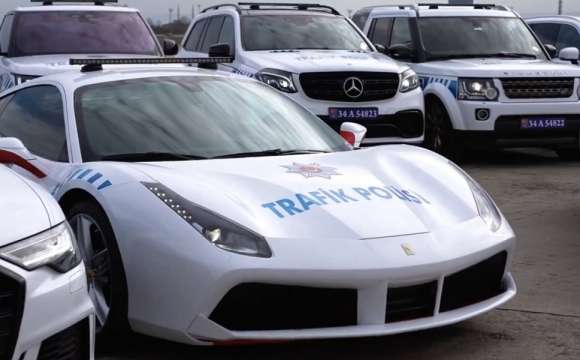 86 нови високоскоростни автомобила ще получат полицейските служители у нас