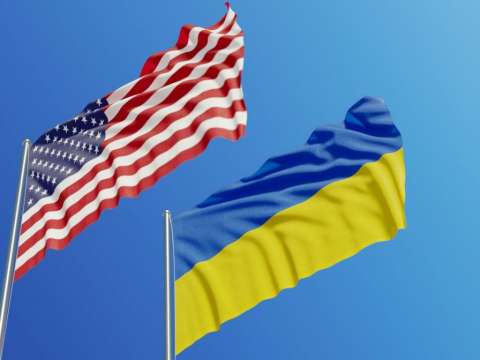 Съединените щати коригират своята политика в Украйна включително използването на