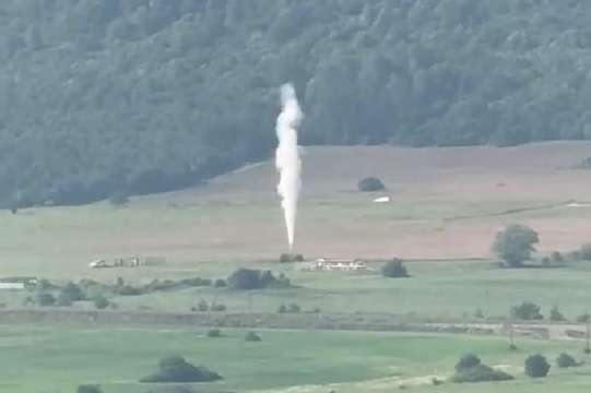 Изтичане на газ край Ихтиман Огромен стълб газ се издига