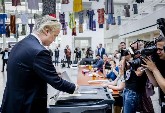Нидерландия започна маратона от 4 дневни избори за Европейски парламент