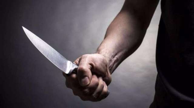 Жена е ранила мъжа си с нож във врачанския квартал