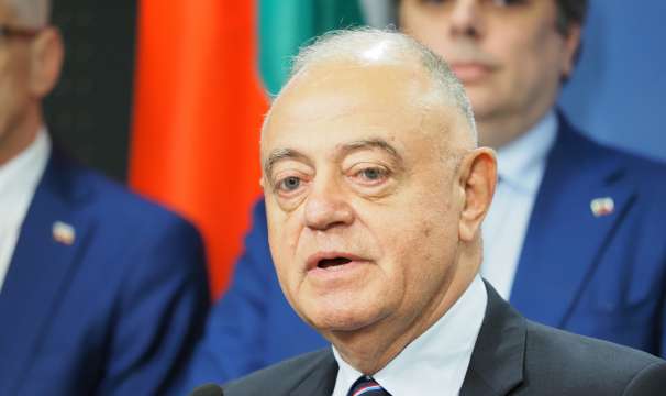 Парламентарната група на Продължаваме промяната Демократична България ПП ДБ ще иска изслушване