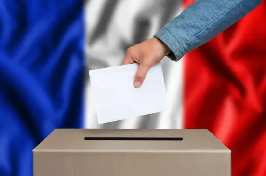 Избирателните секции за първия тур на парламентарните избори във Франция