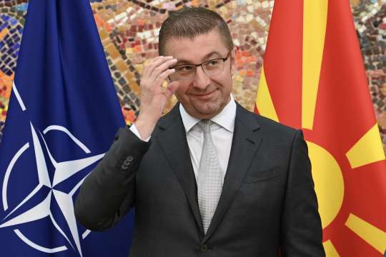 Северномакедонският премиер Християн Мицкоски отново поиска предоговаряне на Договора за