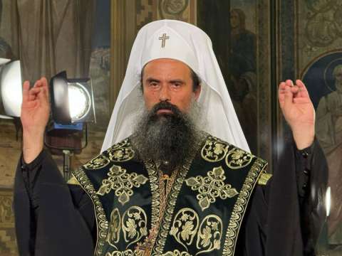 Предстоятелят на Православната църква на Украйна митрополит Епифаний призова новия