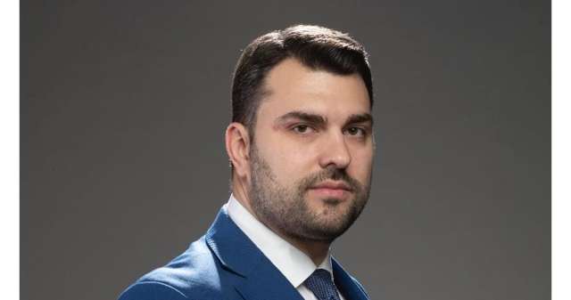 Депутатът от ГЕРБ Георг Георгиев настоява съпредседателите на ПП Кирил