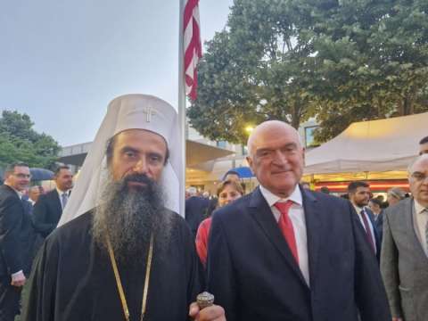 Негово Светейшество Българският патриарх Даниил присъства тази вечер по покана