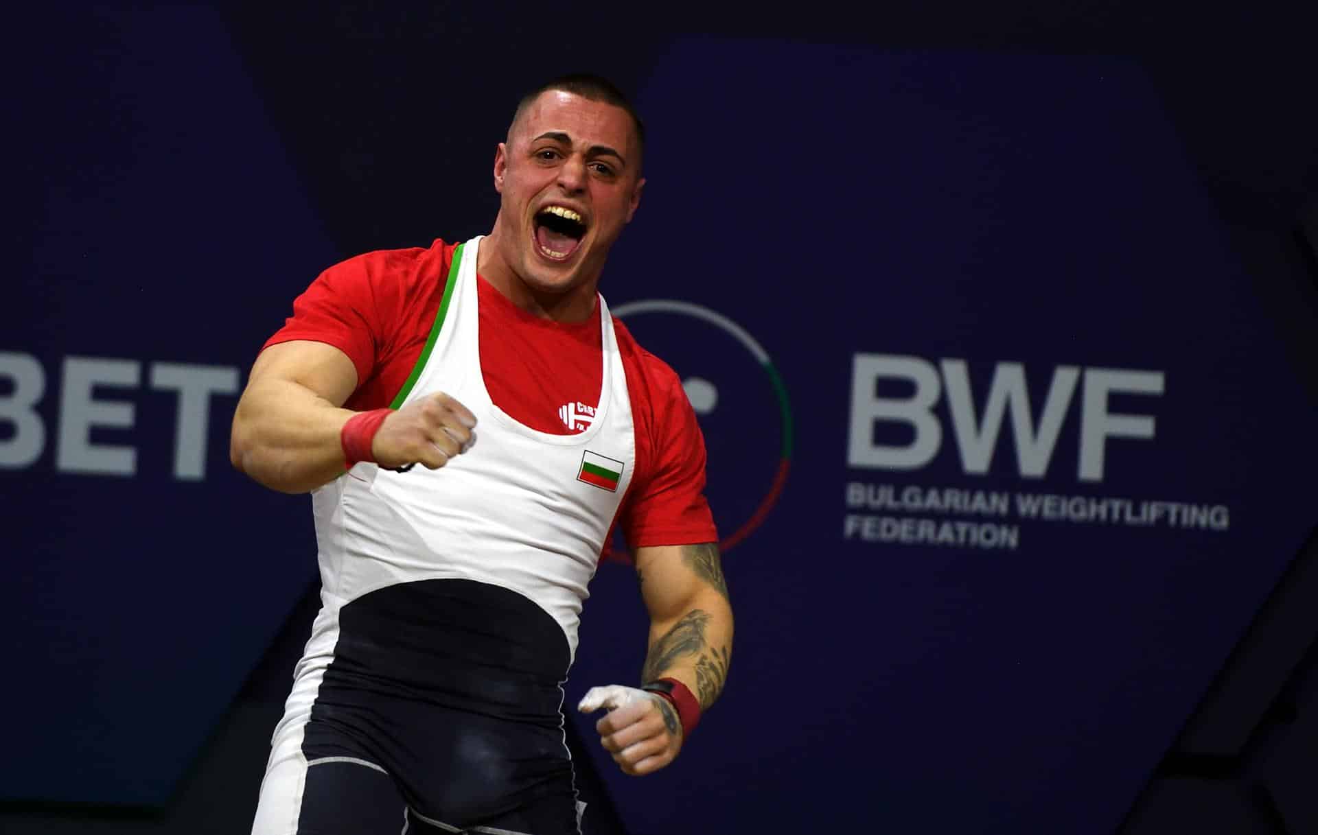 Световният шампион по вдигане на тежести Карлос Насар изрази сериозни