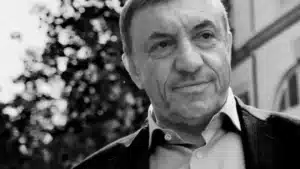 Закъсняла пратка: Алексей Петров завел дело след смъртта си