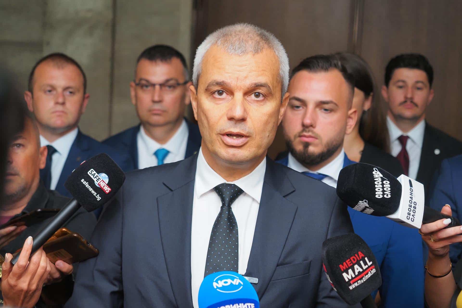 „Възраждане“ не получи подкрепа за законопроекта си за чуждестранните агенти