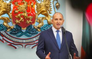 В навечерието на 24 май: Президентът Радев ще награди изявени културни и научни дейци