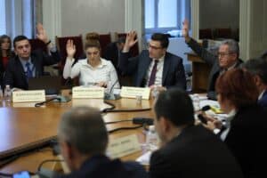 След остри спорове: Бюджетът на НЗОК мина на първо четене в комисия