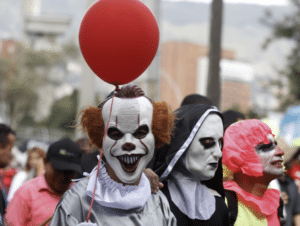 Хелоуин е: В САЩ отбелязват Деня на Вси Светии