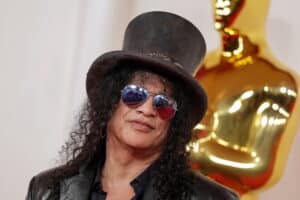 Легендарните Guns N’ Roses идват в България догодина