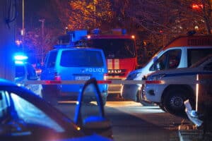 Пожар в жилищен блок в Дупница, евакуираха обитателите
