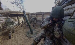 Зеленски: Украинската армия продължава да води военни действия в Курска област