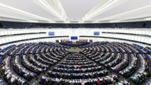 Дебати в Европейския парламент: Ще бъде ли отстранена Урсула фон дер Лайен? (ВИДЕО)