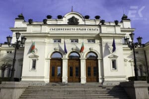 НС се отказва от паркинга на площад „Св. Александър Невски“