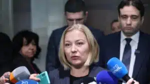 Надежда Йорданова: Управляващото мнозинство има сериозен проблем 