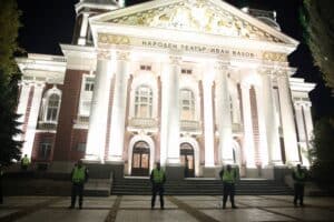 Камен Донев: Директорът на Народния театър трябва да бъде отстранен