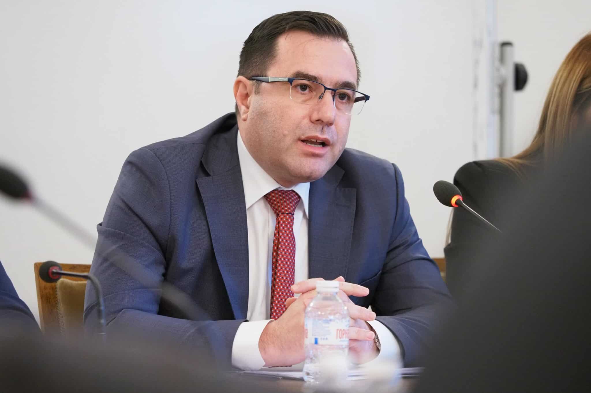 Парламентът избра Пламен Младеновски за нов председател на Комисията за