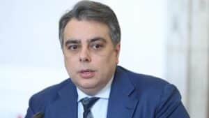 Василев: Ако закриваме органите, които не вършат работата си, трябва да закрием цялата държава