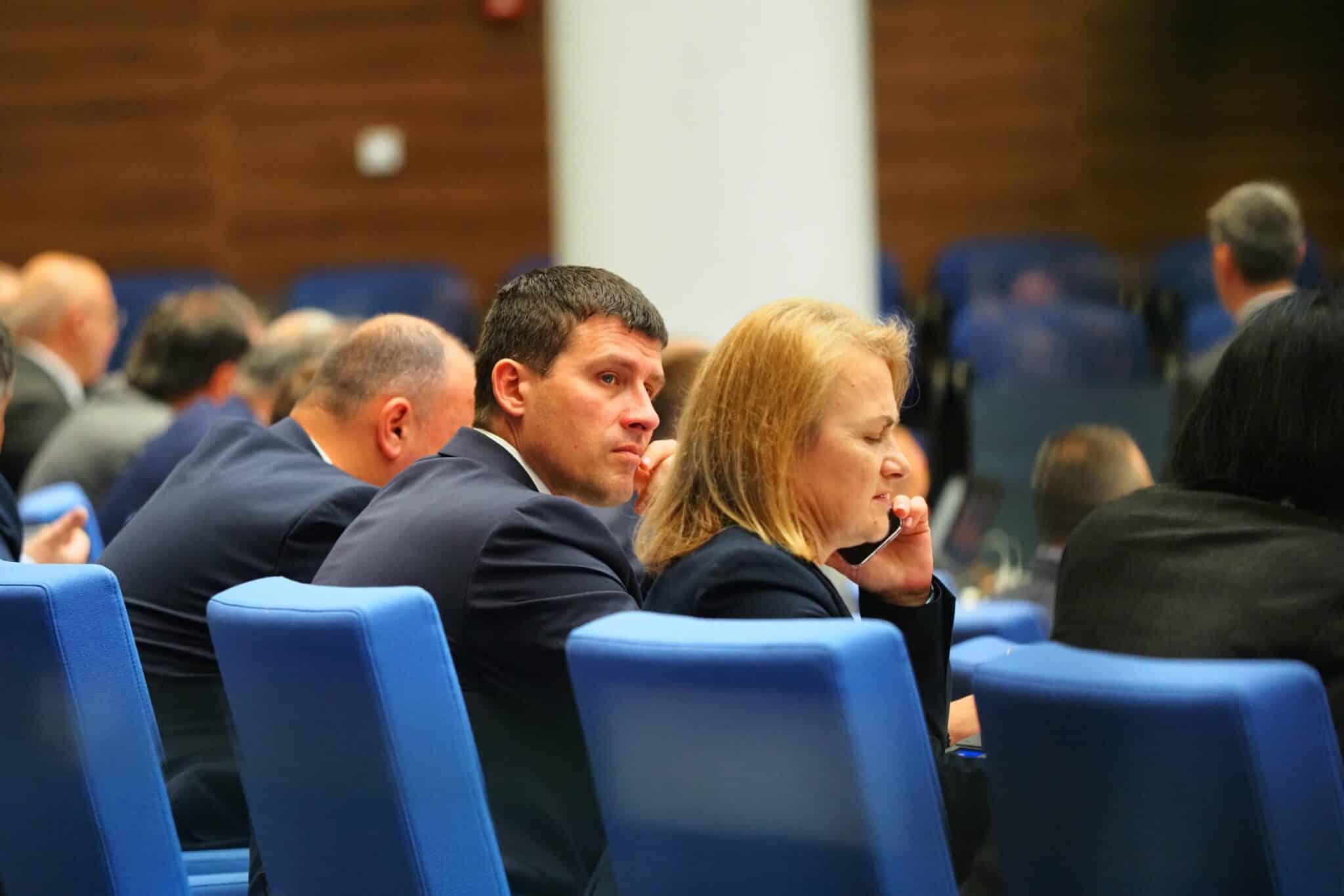 Представители на партия Величие отправиха остри критики към управляващите заради