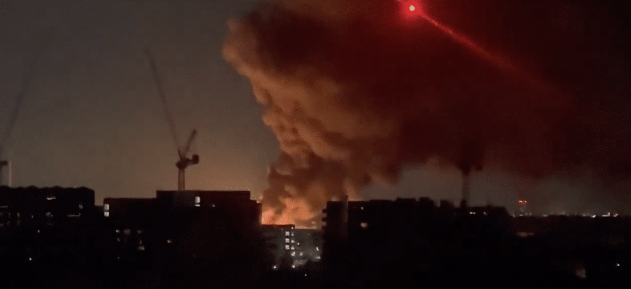 Британското летище Хийтроу най натовареното в Европа беше затворено рано на